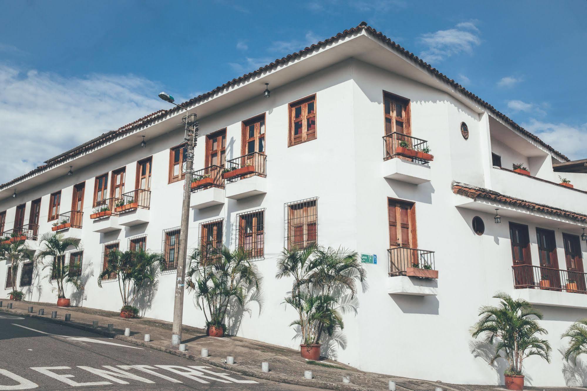 Hotel Colina De San Antonio كالي المظهر الخارجي الصورة