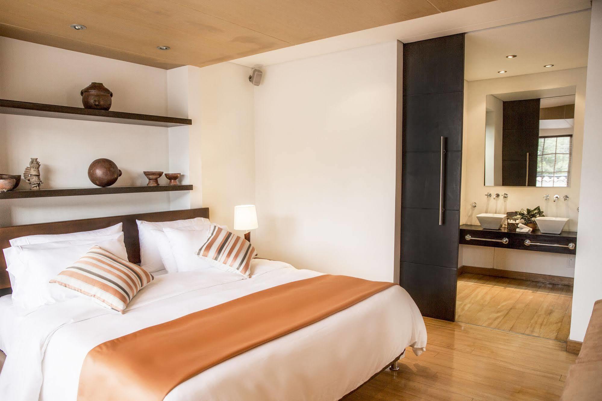 Hotel Colina De San Antonio كالي المظهر الخارجي الصورة
